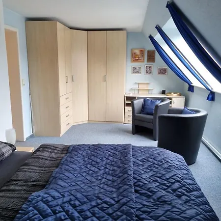 Haus Overbeck * 施内沃丁根